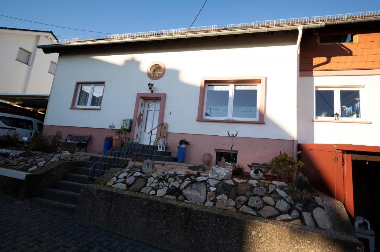 Ferienwohnung Friedel Und Kaethe Oberthal Eksteriør bilde